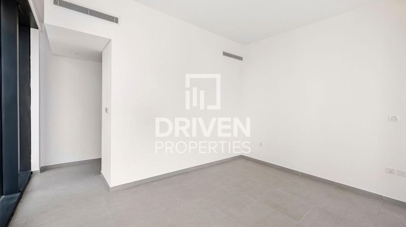 Apartment on Downtown Burj Dubai, 2 bedrooms, 147 m2 / per year