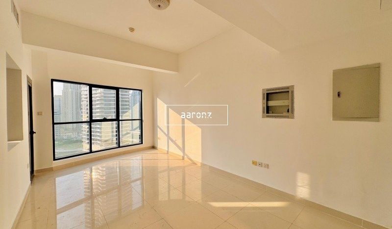 Apartment on Dubai Marina, 2 bedrooms, 104.5 m2 / per year