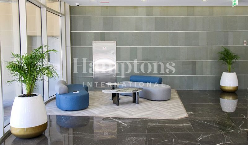 Office on Jumeirah Beach Residence, Dubai, 261.2 m2 / per year