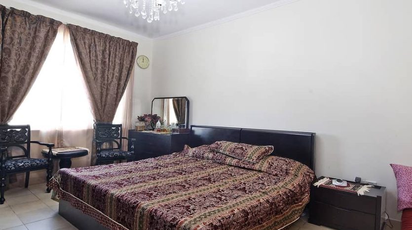 Apartment on The Views, Dubai, 2 bedrooms, 109 m2 / per year