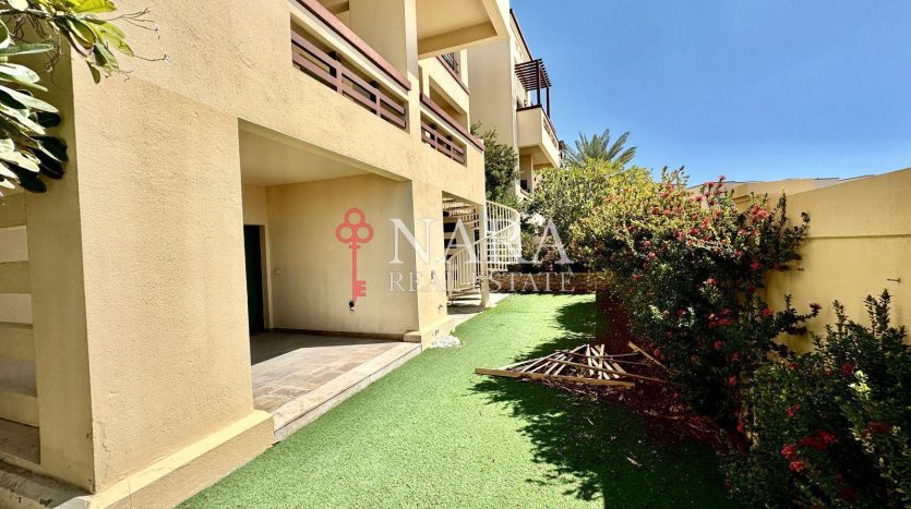 Villa on Al Maqtaa, Abu-Dhabi, 5 bedrooms, 696.8 m2 / per year
