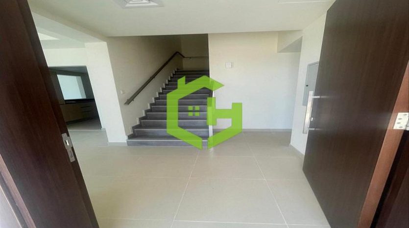 Townhouse on Mohammed Bin Rashid City, Dubai, 4 bedrooms, 330.9 m2 / per year