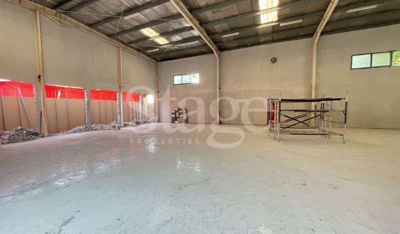 Warehouse on Dubai Investment Park, Dubai, 12304 m2 / per year