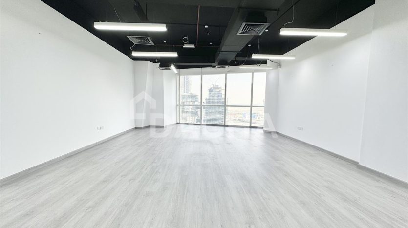 Office on Business Bay, Dubai, 49.3 m2 / per year