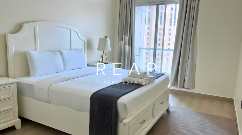 Apartment on Dubai Marina, 2 bedrooms, 112.3 m2 / per year
