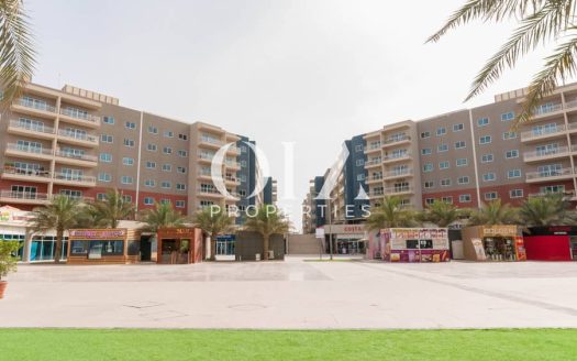 Apartment on Al Reef, Abu-Dhabi, 3 bedrooms, 156 m2  | Foto 1