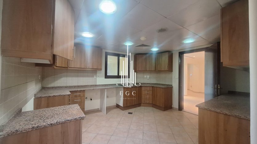 Вилла в Sas Al Nakheel, Абу-Даби, 3 спальни, 278.7 м2 / в год