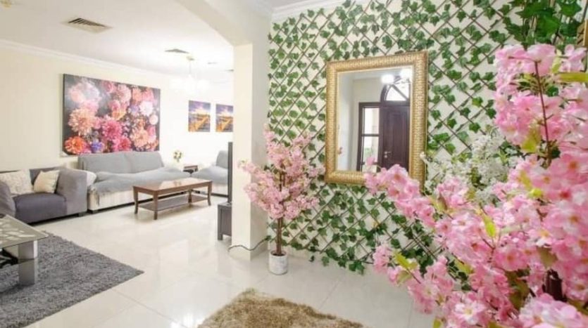 Townhouse on Jumeirah Village Circle, Dubai, 4 bedrooms, 353 m2  | Foto 1