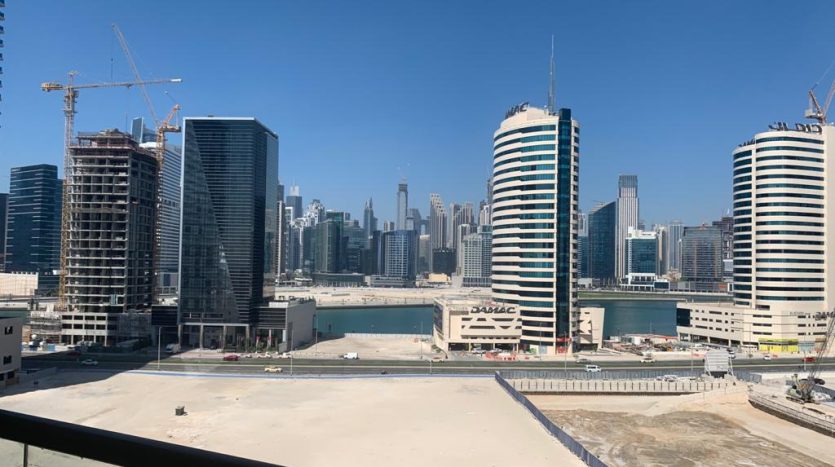 Apartment on Business Bay, Dubai, 412.58 m2 / per month