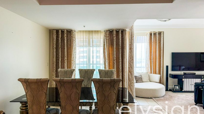 Apartment on Dubai Marina, 3 bedrooms, 234 m2 / per year
