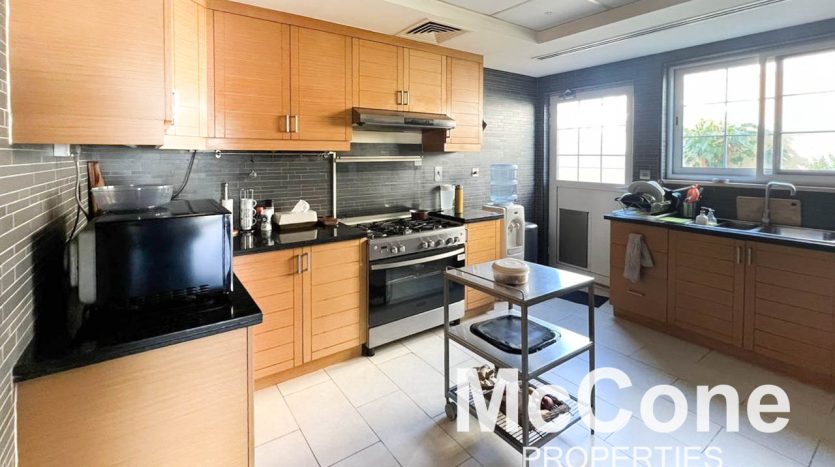 Villa on Jumeirah Park, Dubai, 4 bedrooms, 525.74 m2  | Foto 5