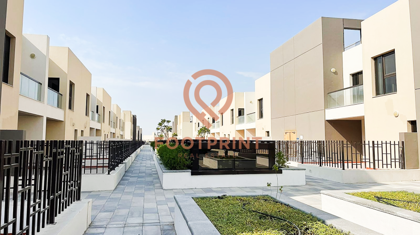 Таунхаус в International City, Дубай, 3 спальни, 216.9 м2