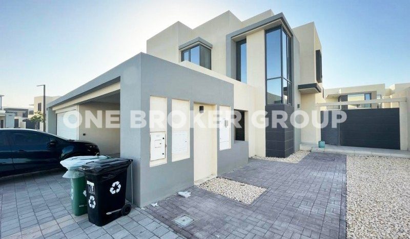 Villa on Dubai Hills Estate, 4 bedrooms, 290.4 m2  | Foto 2