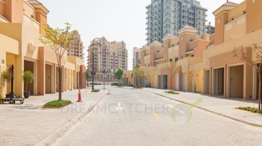 Townhouse on Dubai Sports City, Dubai, 4 bedrooms, 246.93 m2  | Foto 5