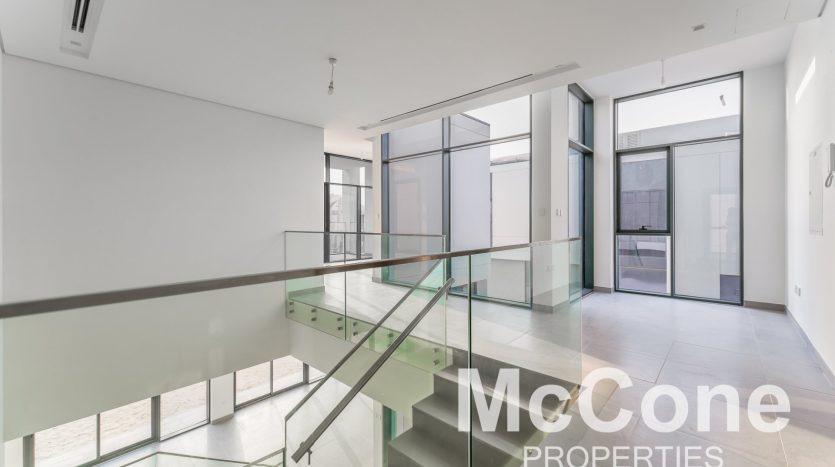 Villa on Al Furjan, Dubai, 5 bedrooms, 570.05 m2  | Foto 4