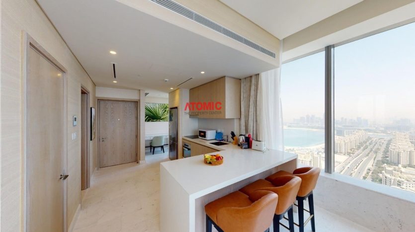Apartment on Palm Jumeirah, Dubai, 1 bedroom, 94.3 m2 / per year