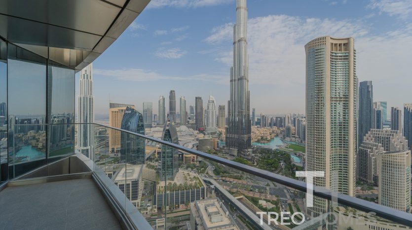 Apartment on Burj Khalifa, Dubai, 3 bedrooms, 188 m2 / per year