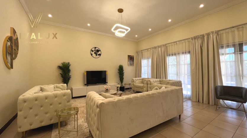 Villa on The Villa, Dubai, 5 bedrooms, 6000 m2 / per day