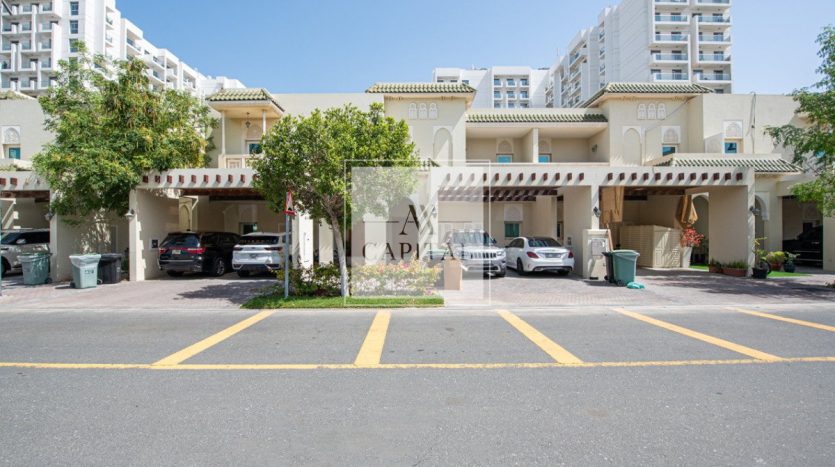 Townhouse on Al Furjan, Dubai, 3 bedrooms, 219.7 m2  | Foto 1