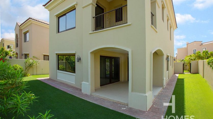 Вилла в Arabian Ranches 2, Дубай, 5 спален, 369 м2 / в год