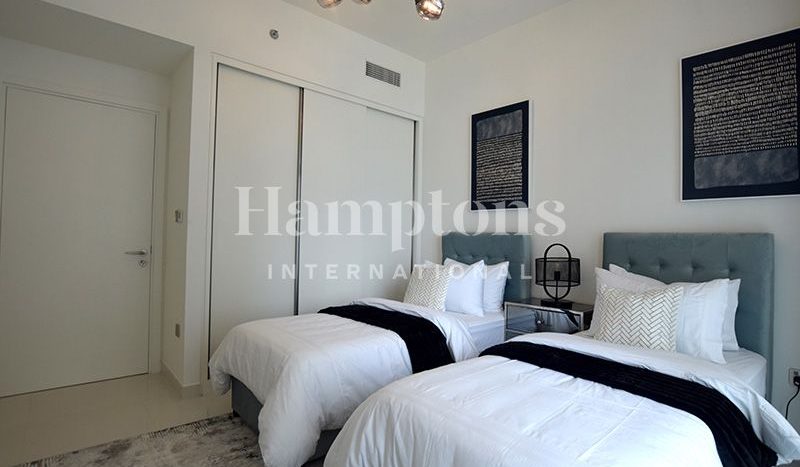 Квартира в Dubai Harbour, 2 спальни, 106.2 м2 / в год