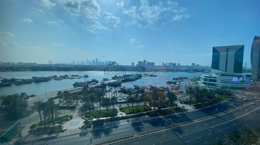 Office on Deira, Dubai, 5811 m2 / per month