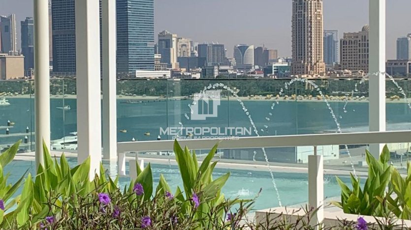 Apartment on Dubai Harbour, Dubai, 2 bedrooms, 130 m2 / per year