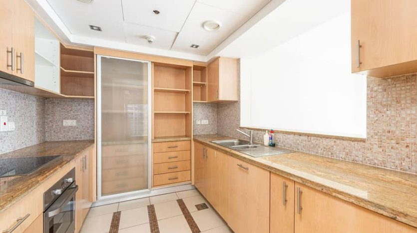 Apartment on Dubai Marina, 2 bedrooms, 136 m2 / per year