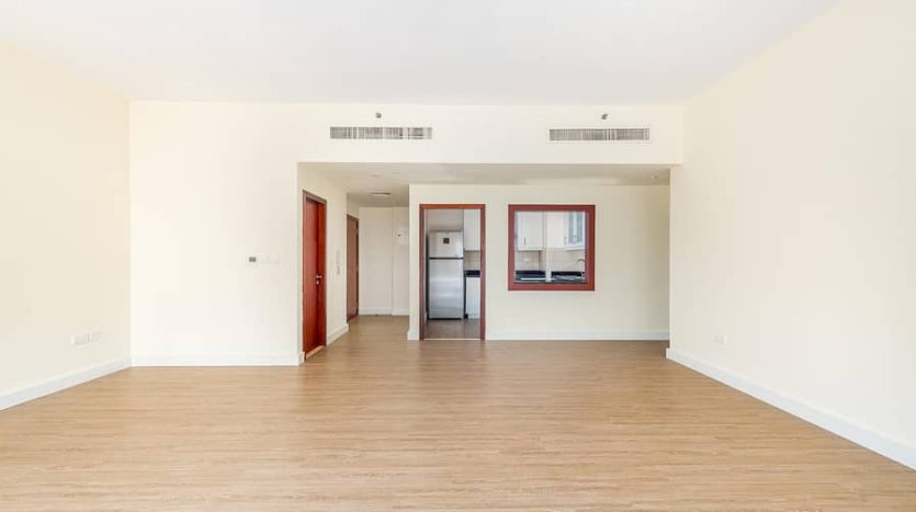 Apartment on Jumeirah Beach Residence, Dubai, 2 bedrooms, 131 m2 / per year