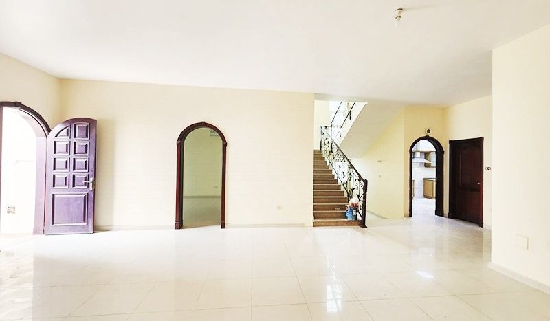 Вилла в Shakhbout City, Абу-Даби, 6 спален, 650.3 м2 / в год