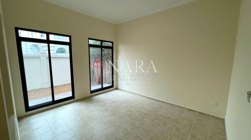 Вилла в Al Khalidiya, Абу-Даби, 4 спальни, 399.5 м2 / в год