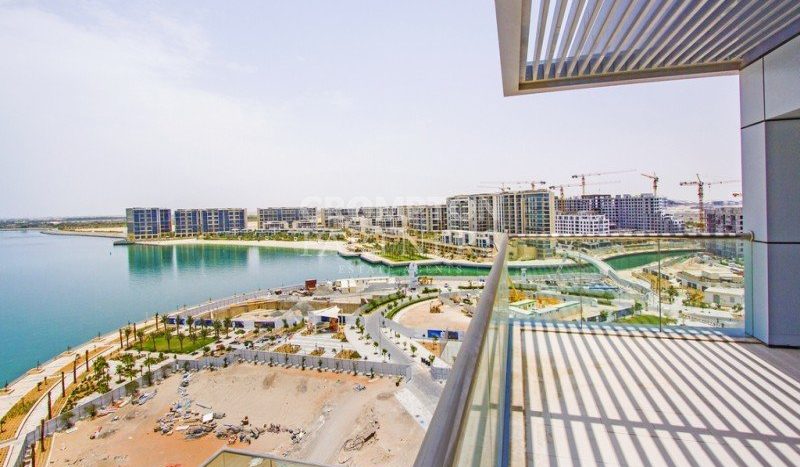 Квартира в Al Raha Beach, Абу-Даби, 2 спальни, 217.9 м2 / в год