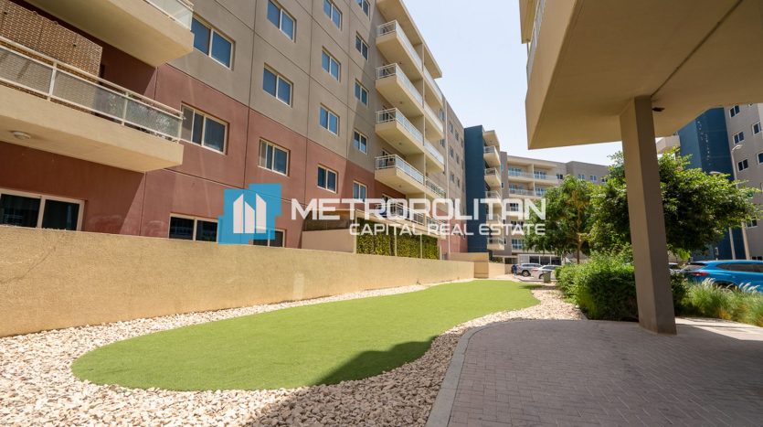 Apartment on Al Reef, Abu-Dhabi, 2 bedrooms, 137.2 m2  | Foto 1