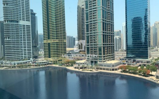 Office on Jumeirah Lake Towers, Dubai, 102.1 m2 / per year