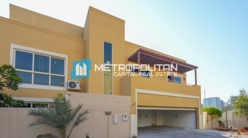 Villa on Al Raha Gardens, Abu-Dhabi, 7 bedrooms, 577.9 m2  | Foto 2