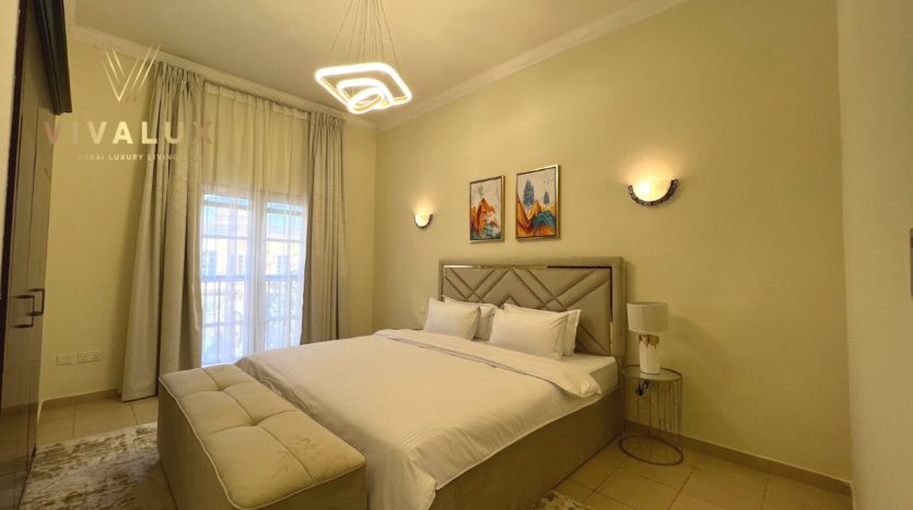 Villa on The Villa, Dubai, 5 bedrooms, 6000 m2 / per day