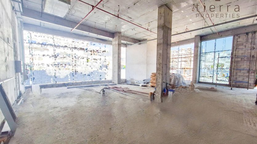 Shop on Al Satwa, Dubai, 520.3 m2 / per year