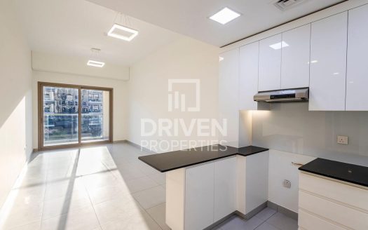 Apartment on Arjan, Dubai, 2 bedrooms, 110 m2 / per year