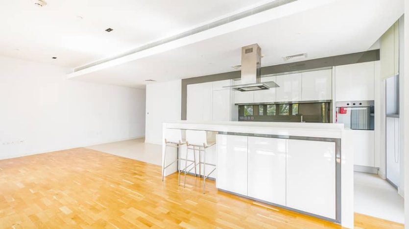 Квартира в Bluewaters, Дубай, 2 спальни, 139 м2 / в год