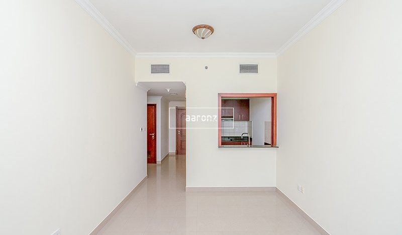 Apartment on Dubai Marina, 1 bedroom, 80.8 m2 / per year
