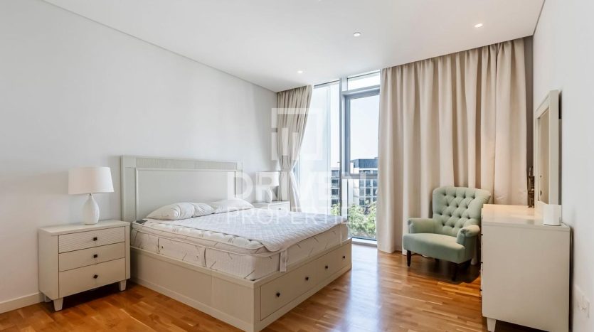 Квартира в Bluewaters, Дубай, 2 спальни, 159 м2 / в год