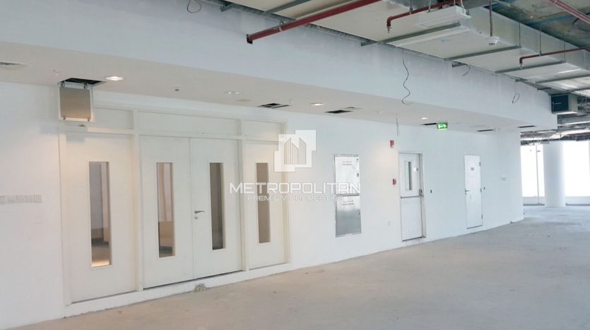 Office on Business Bay, Dubai, 1070 m2 / per year