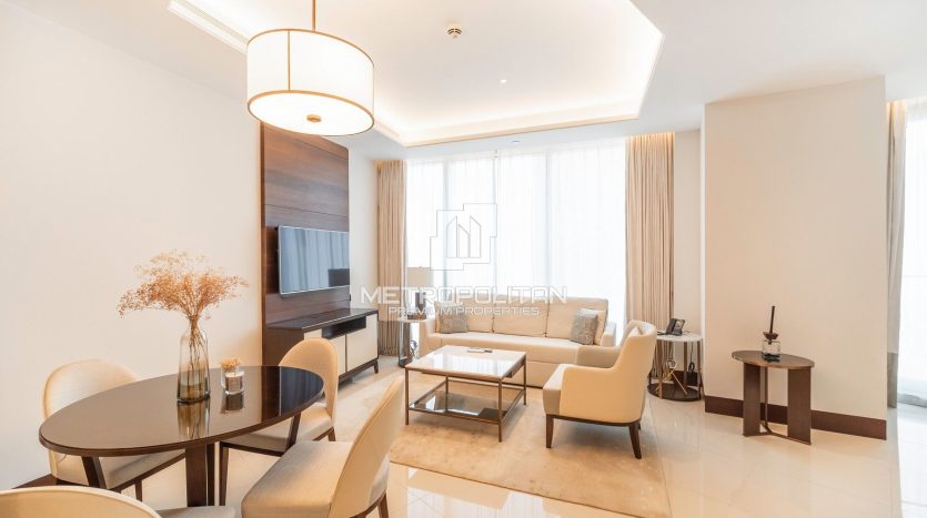 Apartment on Downtown Burj Dubai, 1 bedroom, 98 m2 / per year