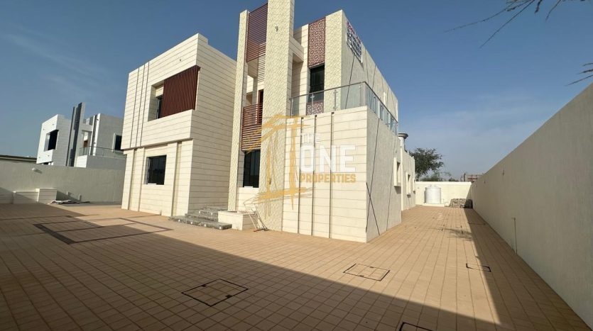 Вилла в Seih Al Uraibi, Рас-эль-Хайме, 7 спален, 557.4 м2 / в год