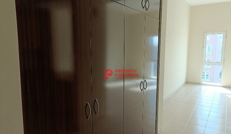 Apartment on Discovery Gardens, Dubai, 46 m2 / per month