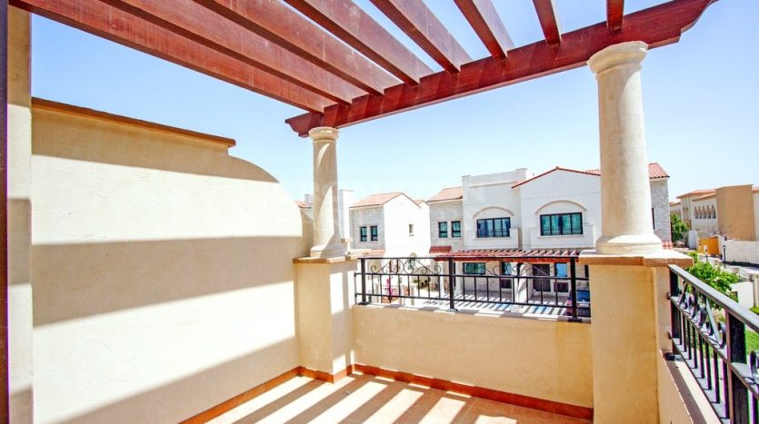 Вилла в Al Salam Street, Абу-Даби, 3 спальни, 297.9 м2 / в год