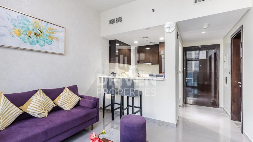 Apartment on Business Bay, Dubai, 1 bedroom, 60 m2 / per year