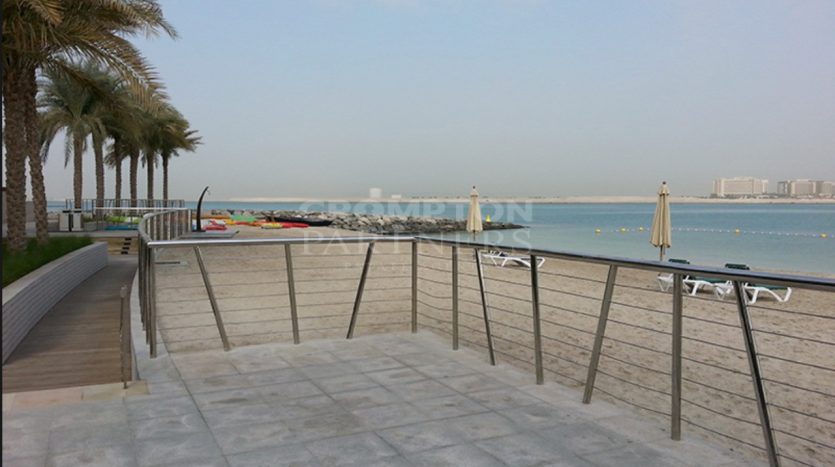 Apartment on Al Raha Beach, Abu-Dhabi, 2 bedrooms, 144.7 m2 / per year