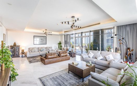 Apartment on Downtown Burj Dubai, 4 bedrooms, 535 m2  | Foto 1