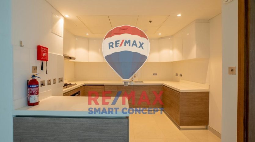 Apartment on Al Raha Beach, Abu-Dhabi, 3 bedrooms, 221.1 m2 / per year